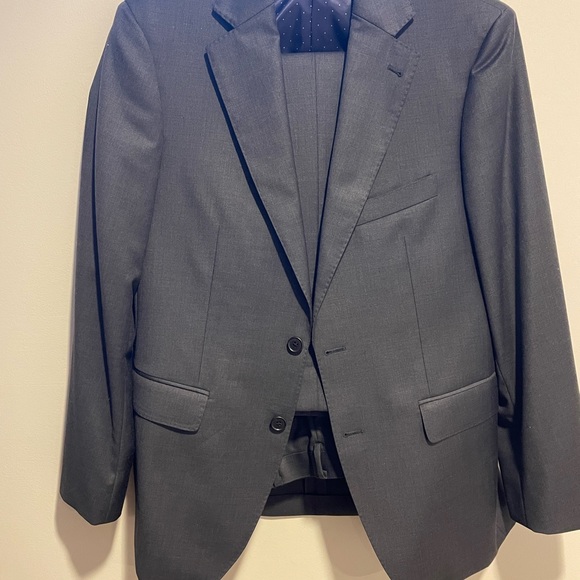 Alton Lane Tailored Fit Charcoal Gray Suit - Picture 5 of 8